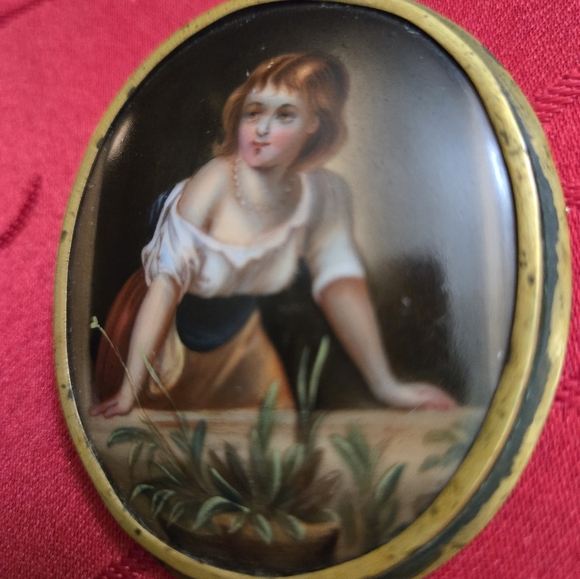 Victorian Hand-Painted Porcelain Brooch - Picture 2 of 16